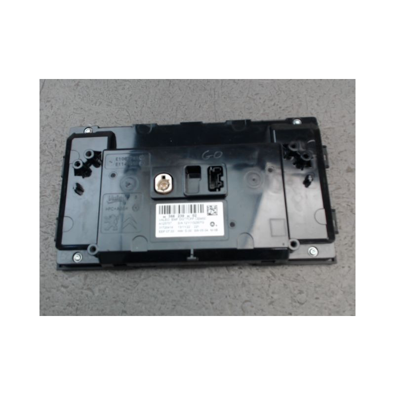ECRAN GPS PEUGEOT 2008