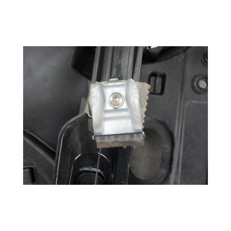 MECANISME LEVE-GLACE AVANT GAUCHE VOLKSWAGEN GOLF