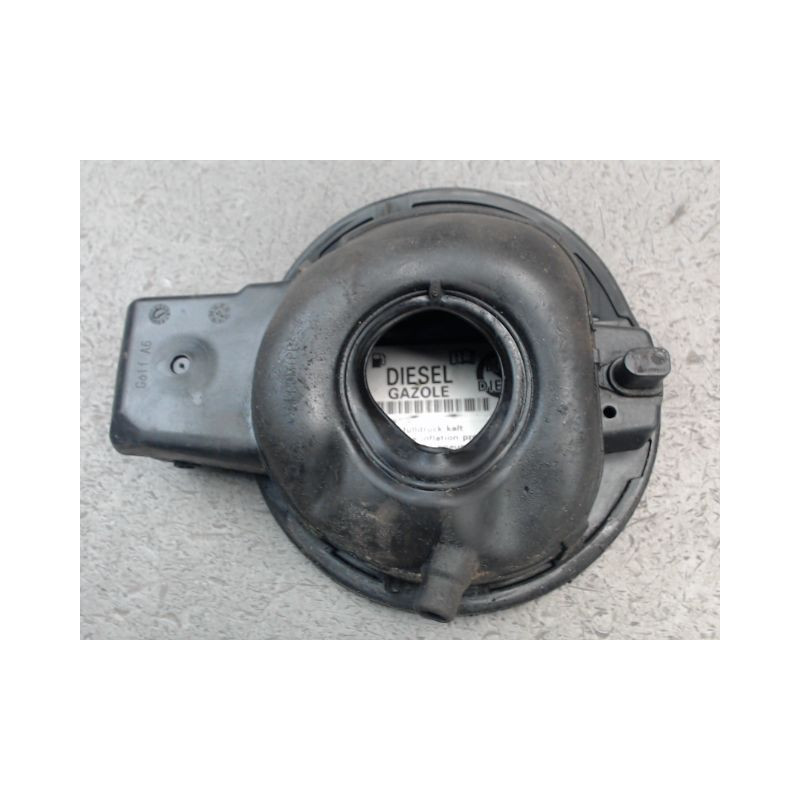 VOLET DE TRAPPE CARBURANT VOLKSWAGEN GOLF