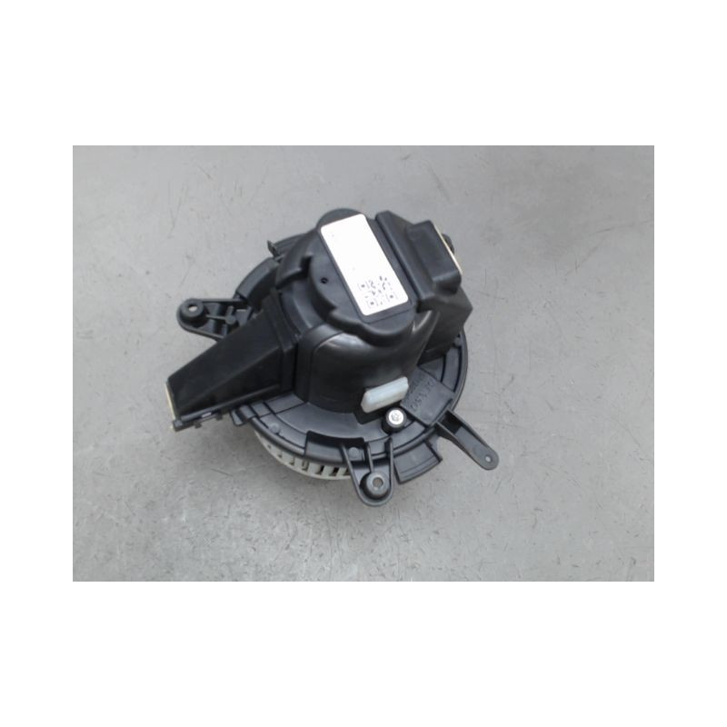 MOTEUR VENTILATEUR CHAUFFAGE CITROEN BERLINGO