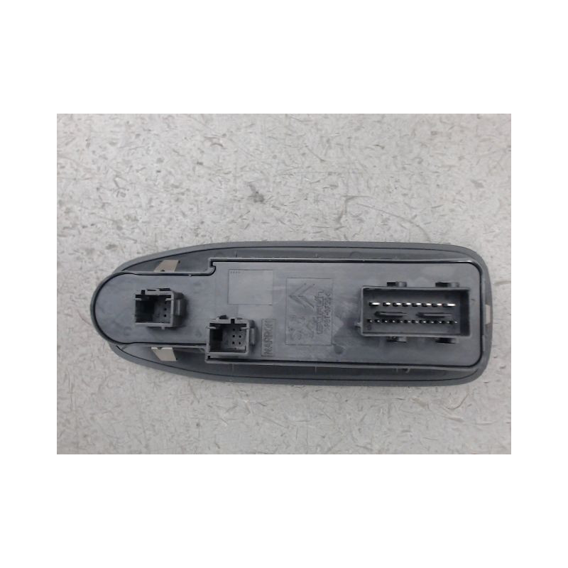 COMMANDE LEVE-GLACE PORTE AVG PEUGEOT 208