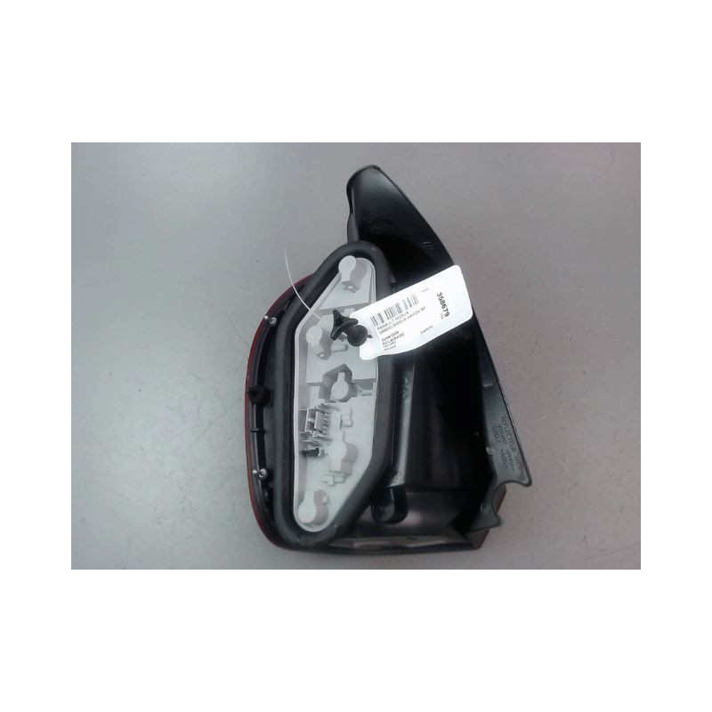 FEU ARRIERE DROIT RENAULT GRAND MODUS Phase 2 2008-2012
