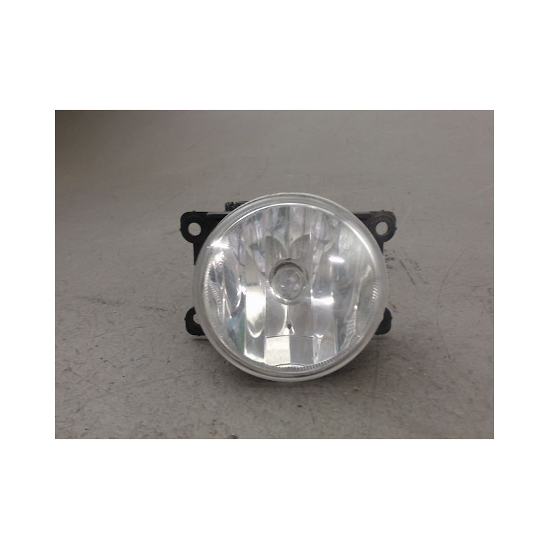 PHARE ANTIBROUILLARD AVANT DROIT CITROEN DS3