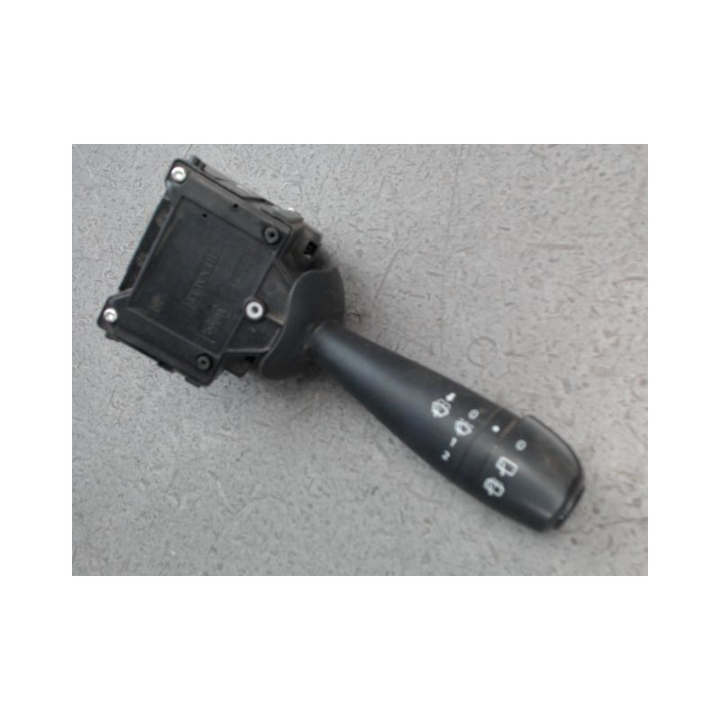 COMMANDE ESSUIE GLACE DACIA SANDERO