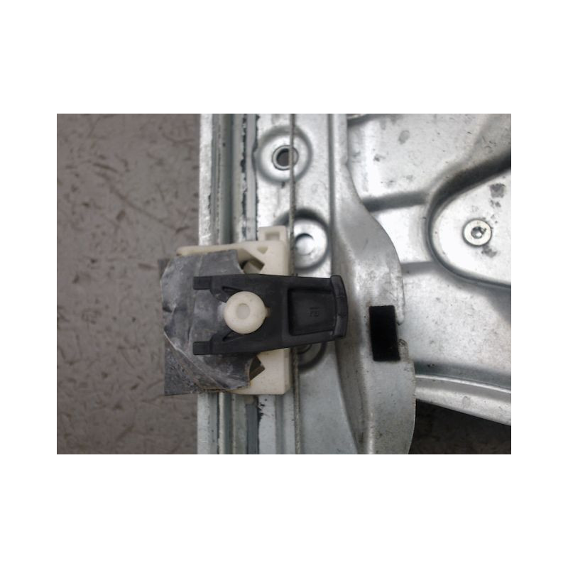 MECANISME LEVE-GLACE AVANT DROIT RENAULT CLIO