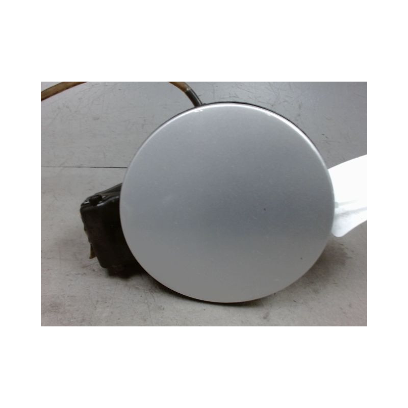 VOLET DE TRAPPE CARBURANT VOLKSWAGEN POLO 2005-