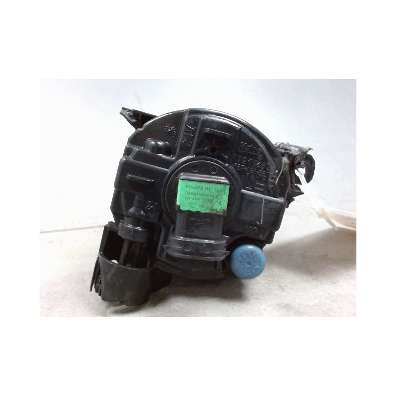PHARE ANTIBROUILLARD AVANT DROIT FIAT PUNTO