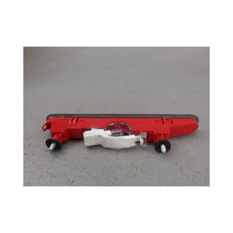 FEUX STOP SUPPLEMENTAIRE CITROEN BERLINGO