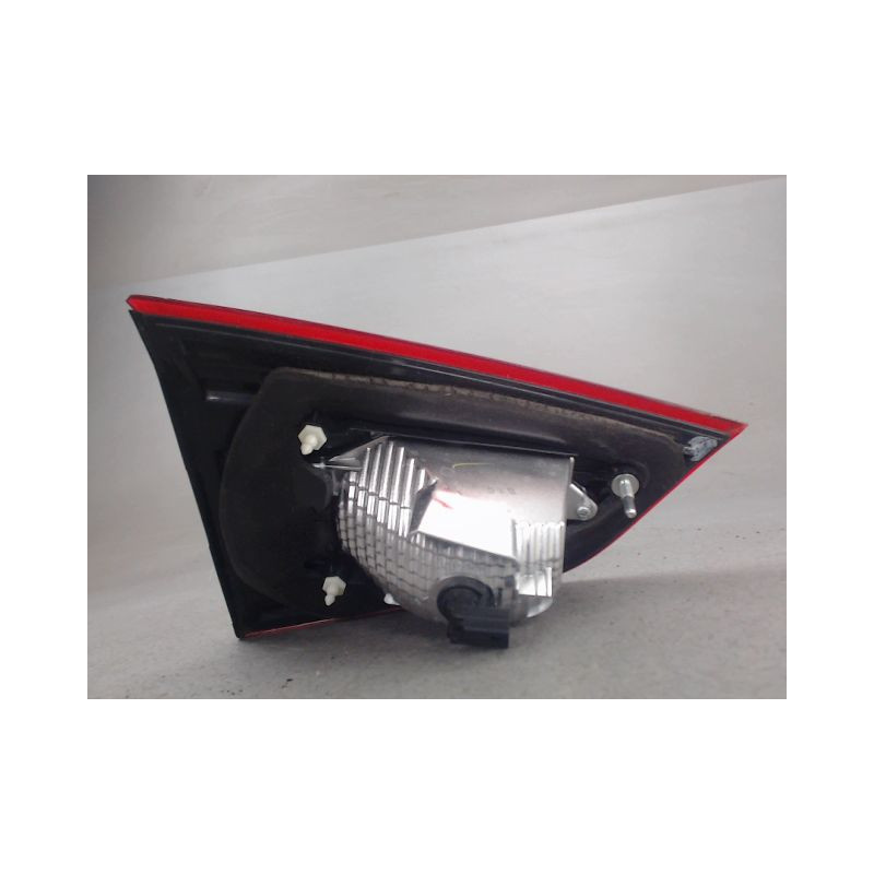 FEU ARRIERE INTERIEUR DROIT SUZUKI SX4