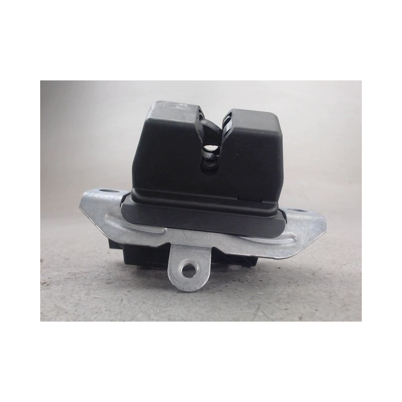 SERRURE HAYON  FORD FIESTA