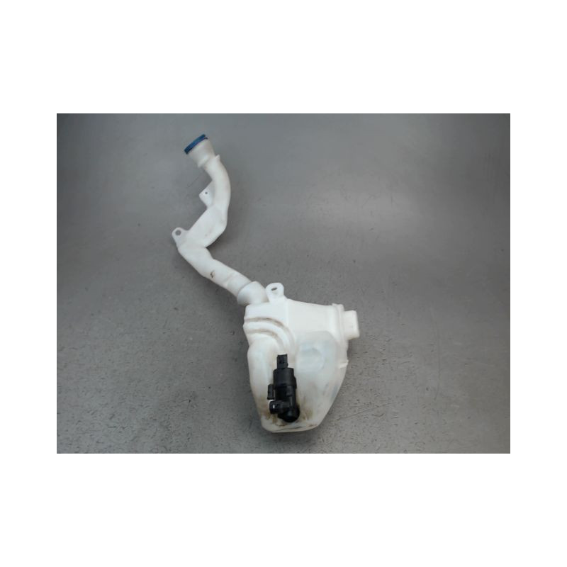 RESERVOIR LAVE-GLACE AVANT PEUGEOT 208