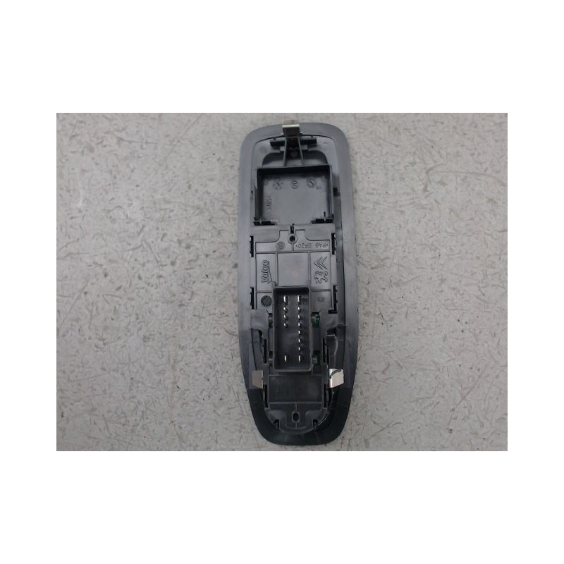 COMMANDE LEVE-GLACE PORTE AVG PEUGEOT 208