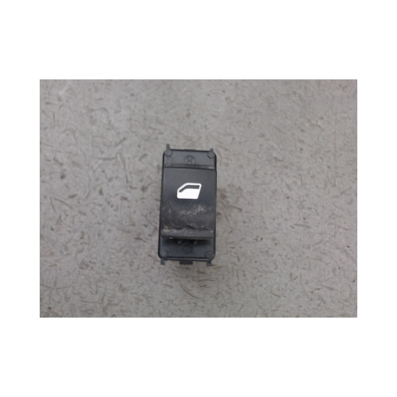 COMMANDE LEVE-GLACE PORTE AVD PEUGEOT 208