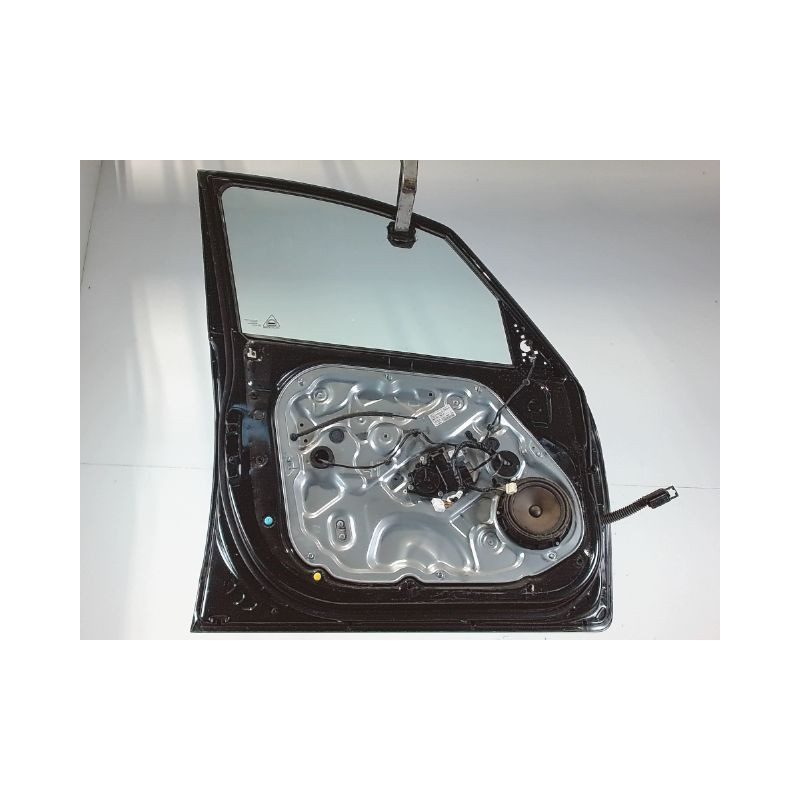 PORTE AVANT GAUCHE KIA VENGA 09-