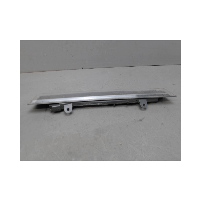 FEUX STOP SUPPLEMENTAIRE CITROEN C4 CACTUS