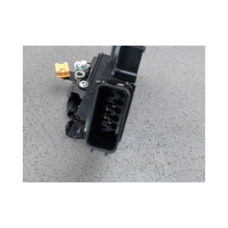 SYSTEME CONDAMNATION AVANT DROIT FORD KA+