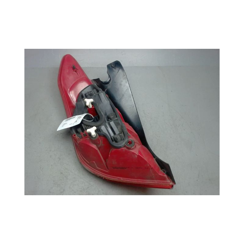 FEU ARRIERE DROIT PEUGEOT 308