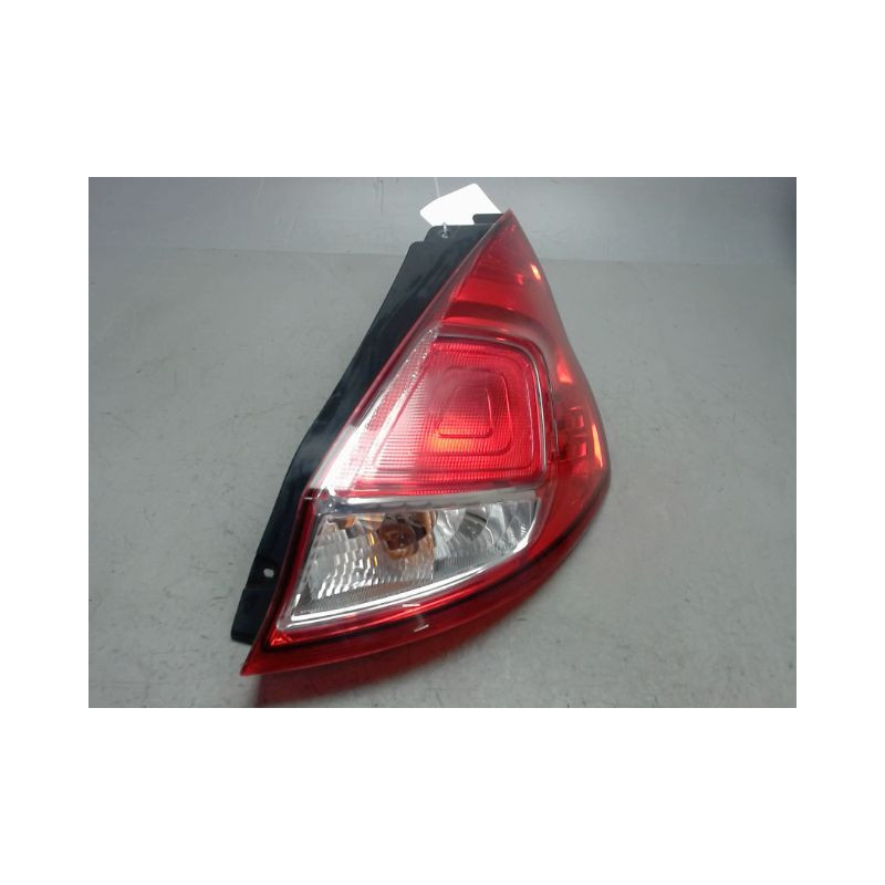 FEU ARRIERE DROIT FORD FIESTA