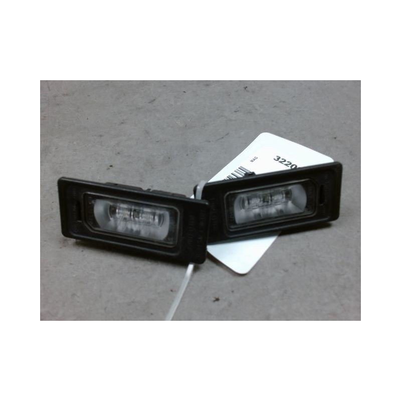ECLAIREUR PLAQUE DE POLICE AUDI A1