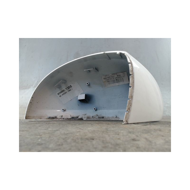 CARENAGE RETROVISEUR EXTERIEUR GAUCHE VOLKSWAGEN TIGUAN 2009-
