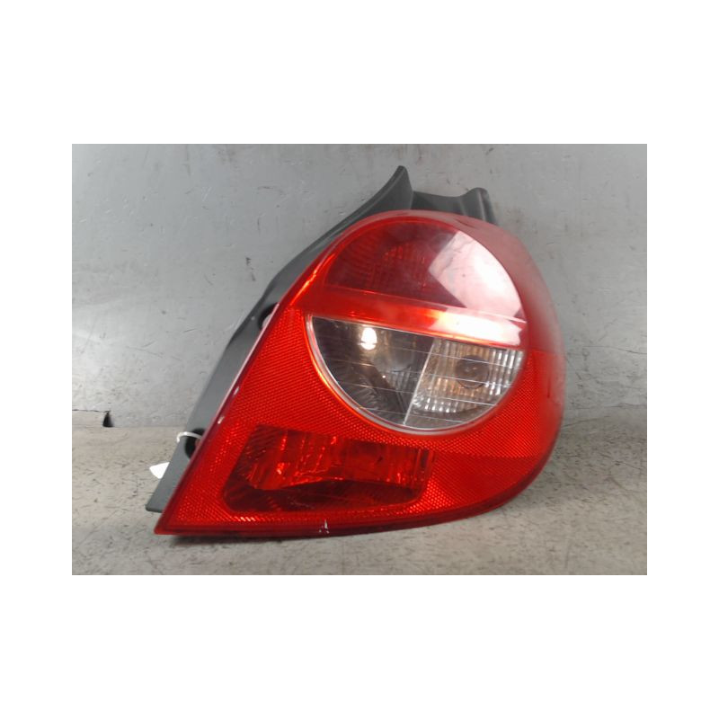 FEU ARRIERE DROIT RENAULT CLIO III 2007-