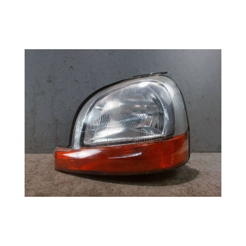 PHARE GAUCHE RENAULT KANGOO 2000-2003