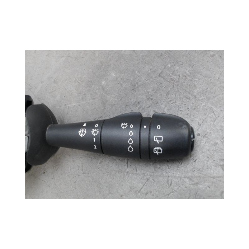 COMMANDE ESSUIE GLACE RENAULT CLIO
