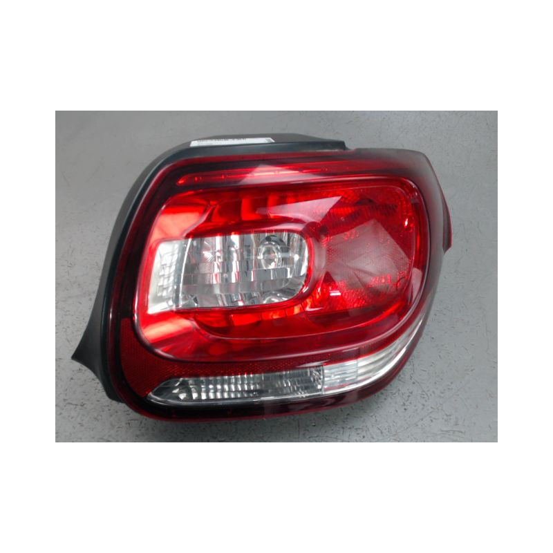 FEU ARRIERE DROIT CITROEN DS3