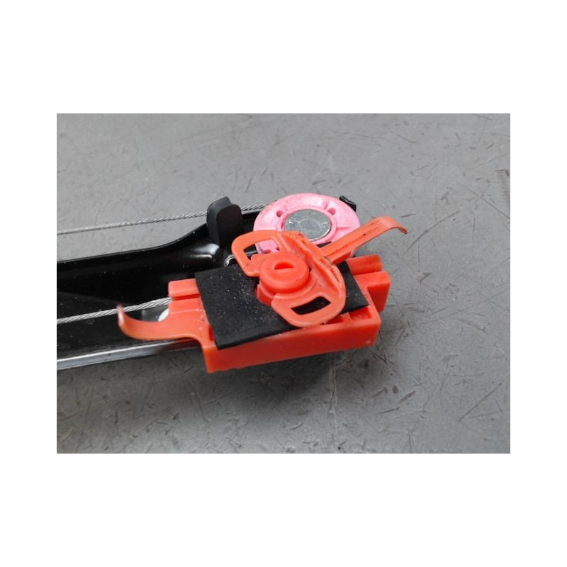 MECANISME LEVE-GLACE AVANT DROIT FIAT PUNTO