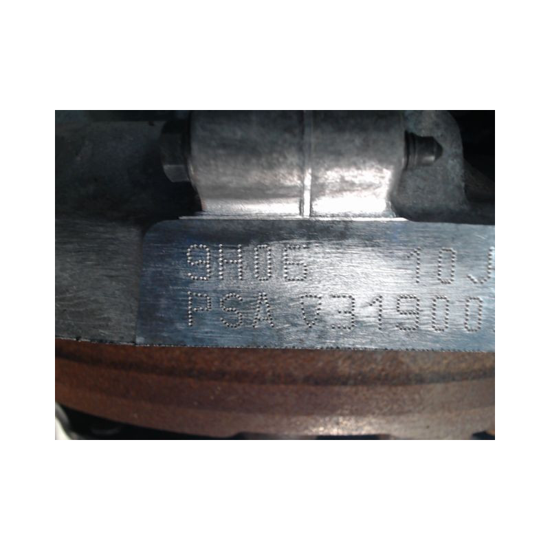 MOTEUR DIESEL PEUGEOT 208 1.6 HDi