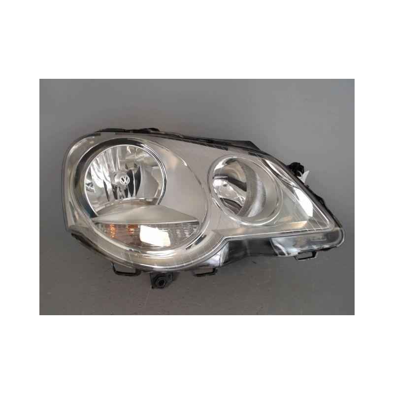 PHARE DROIT VOLKSWAGEN POLO 2005-