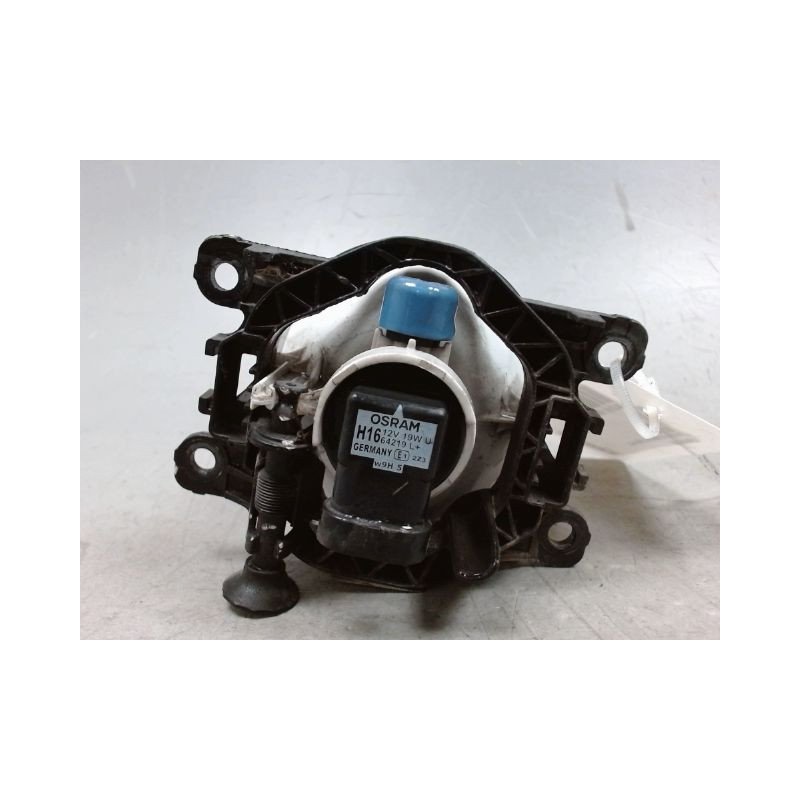 PHARE ANTIBROUILLARD AVANT DROIT SUZUKI IGNIS