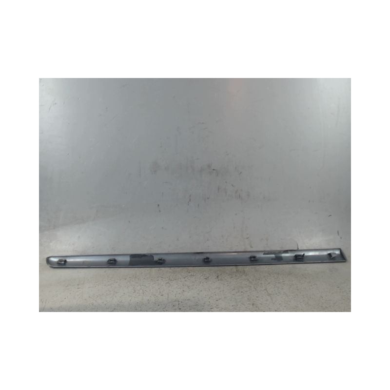 PROTECTION PORTE AVANT DROIT PEUGEOT 207 2007-