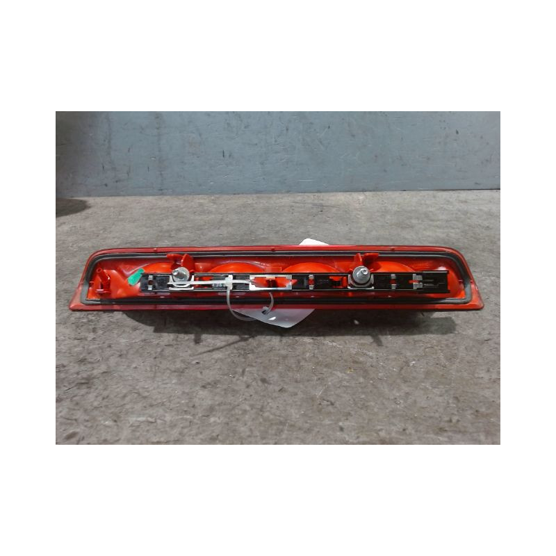 FEUX STOP SUPPLEMENTAIRE PEUGEOT 308 2009-