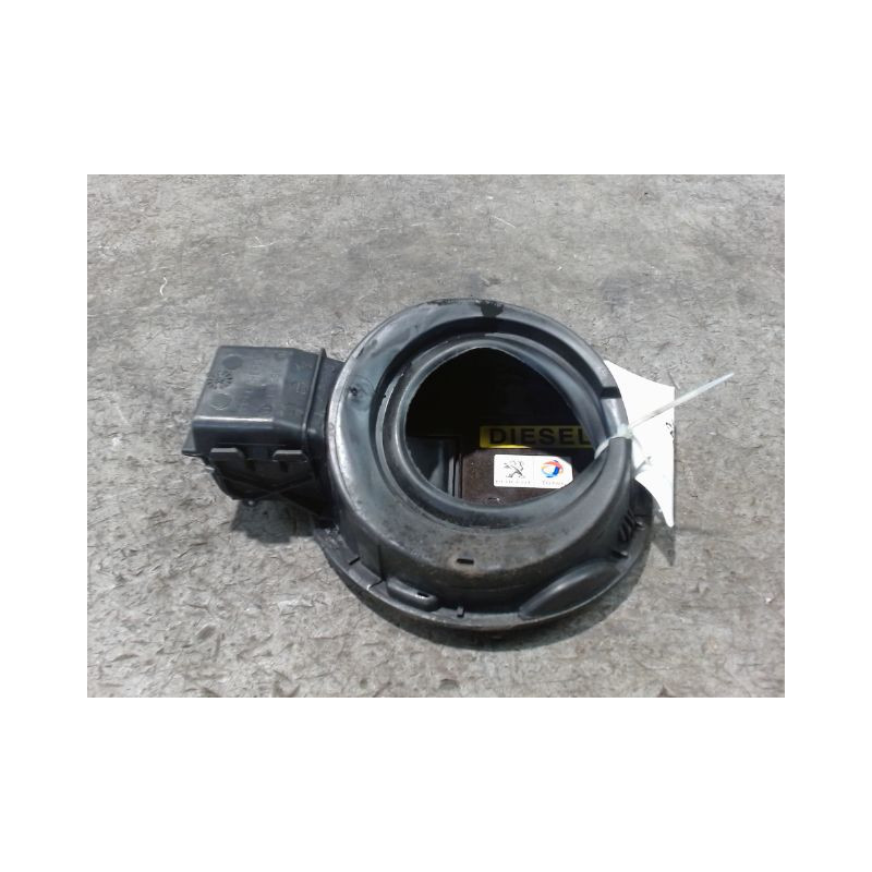 VOLET DE TRAPPE CARBURANT PEUGEOT 308 2009-
