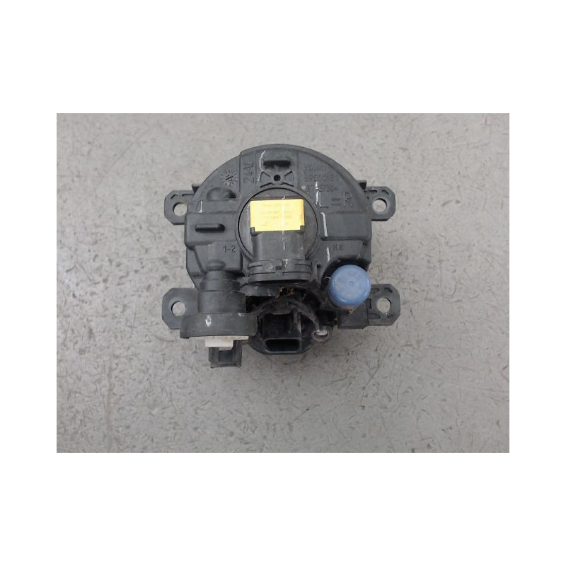 PHARE ANTIBROUILLARD AVANT DROIT FORD KA+