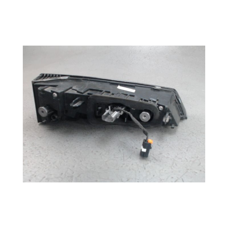 FEU ARRIERE INTERIEUR DROIT PEUGEOT 308