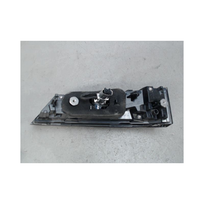 FEU ARRIERE INTERIEUR GAUCHE PEUGEOT 308