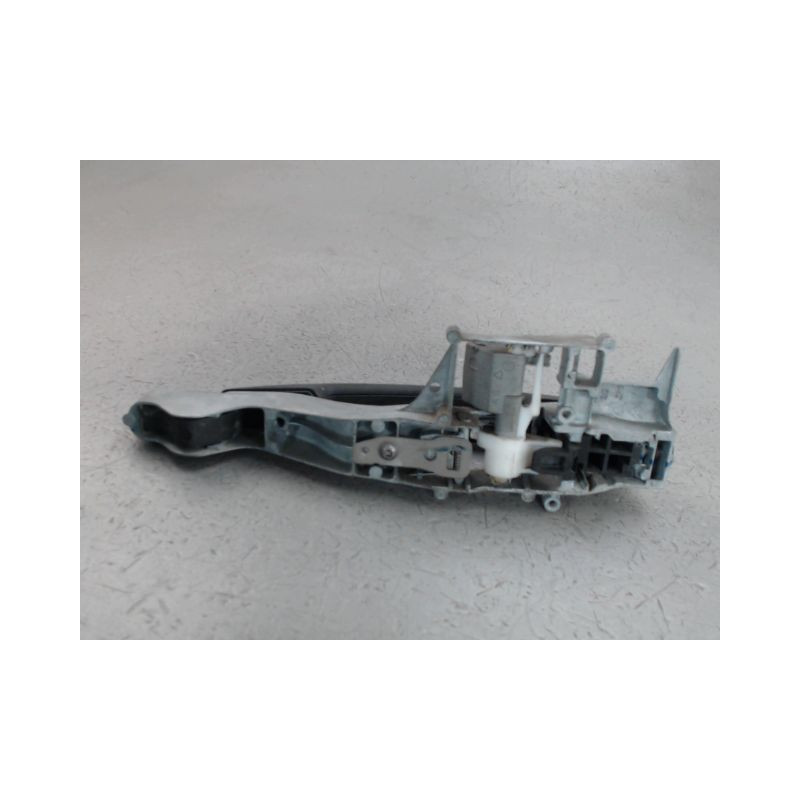 POIGNEE EXTERIEURE PORTE AVANT DROIT PEUGEOT 207