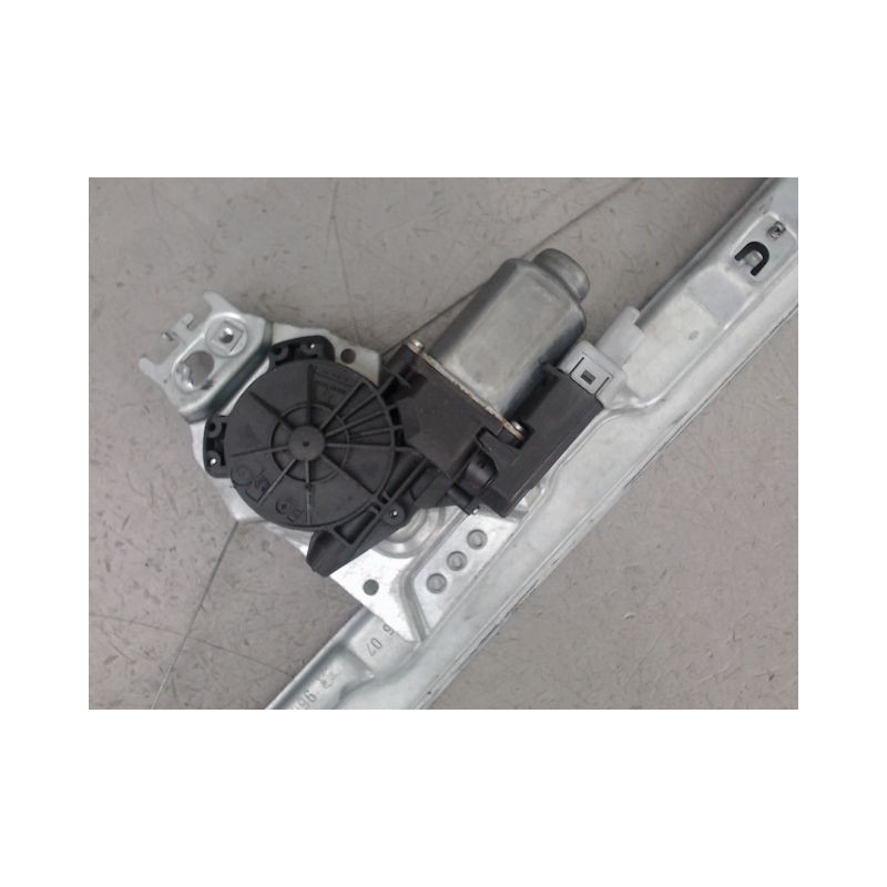 MECANISME LEVE-GLACE AVANT GAUCHE PEUGEOT 207