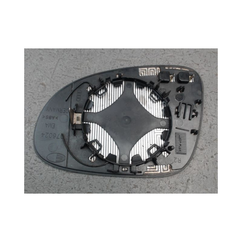 GLACE RETROVISEUR EXT D VOLKSWAGEN GOLF