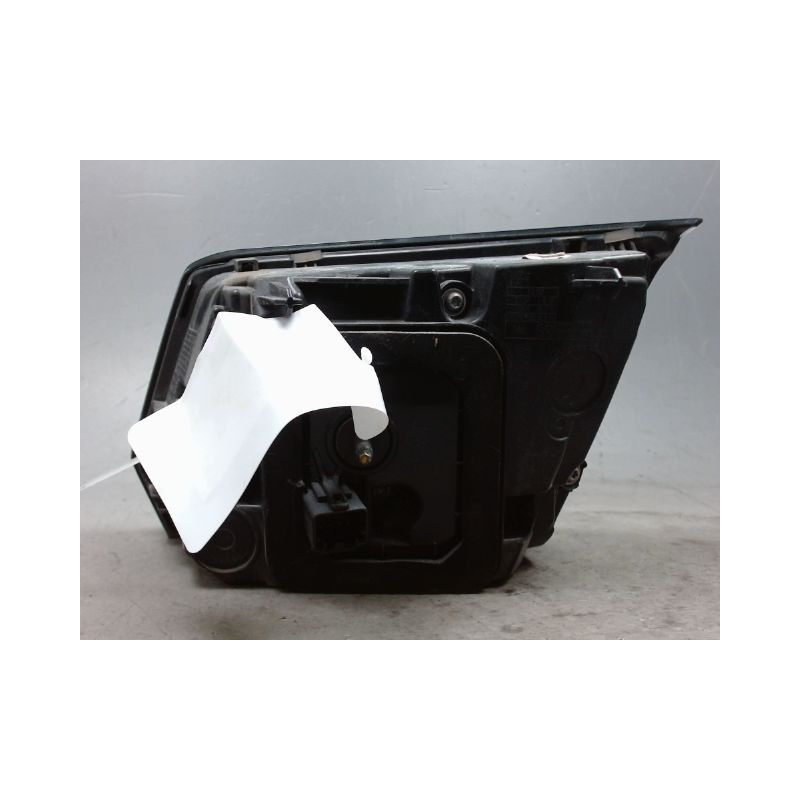 FEU ARRIERE INTERIEUR GAUCHE PEUGEOT 3008