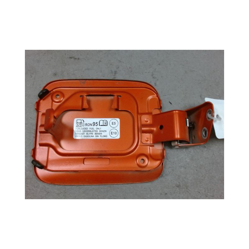 VOLET DE TRAPPE CARBURANT SUZUKI IGNIS