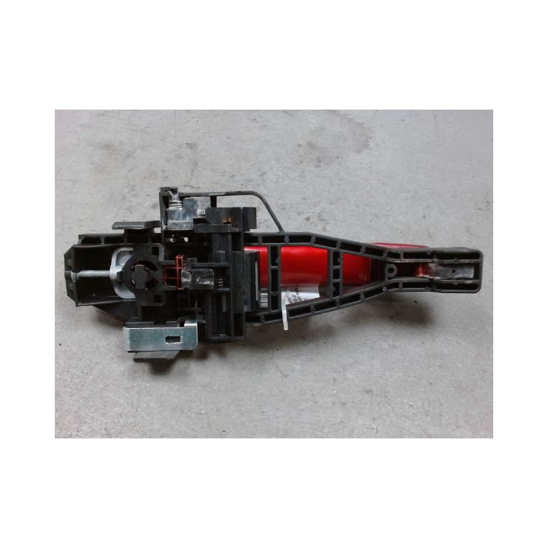 POIGNEE EXTERIEURE PORTE AVANT DROIT FORD FOCUS