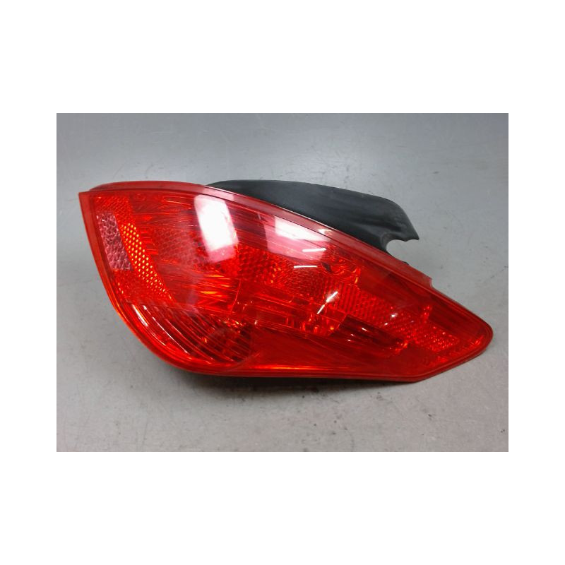 FEU ARRIERE DROIT PEUGEOT 308 1 PHASE 2 1.6 HDI - 8V TUR