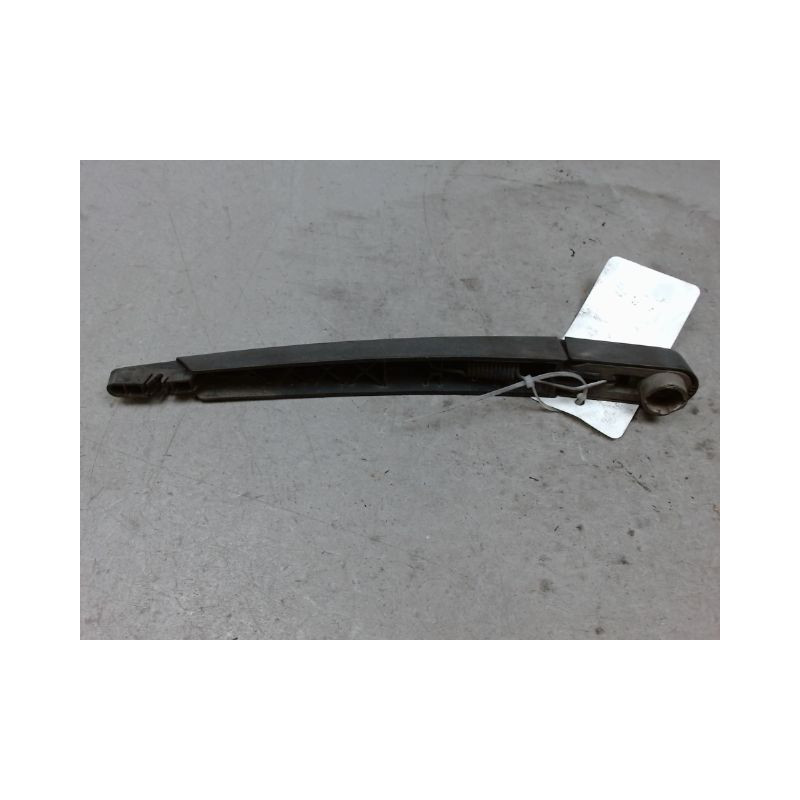 BRAS ESSUIE-GLACE ARRIERE PEUGEOT 308 1 PHASE 2 1.6 HDI - 8V TUR
