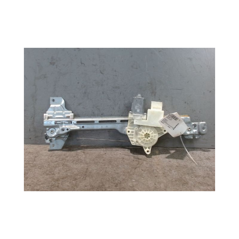 MECANISME+MOTEUR LEVE-GLACE ARRIERE DROIT PEUGEOT 308 2011-