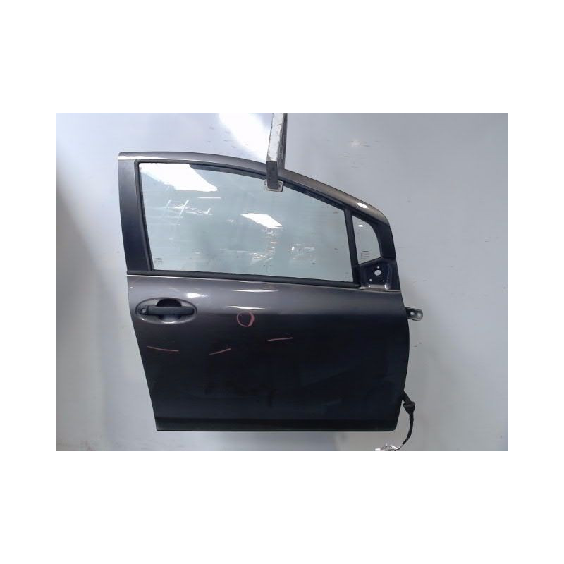 PORTE AVANT DROIT TOYOTA YARIS 2005-