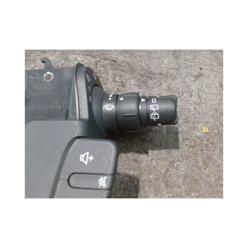 COMMANDE ESSUIE GLACE RENAULT MODUS LONGUE 2008-