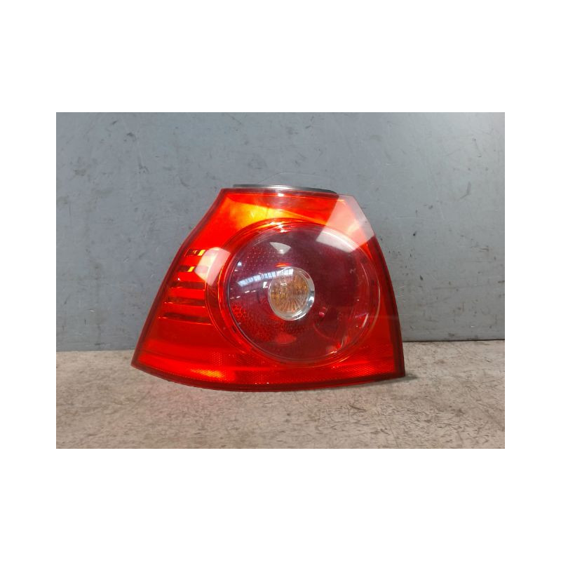 FEU ARRIERE GAUCHE  VOLKSWAGEN GOLF V 2003-2009